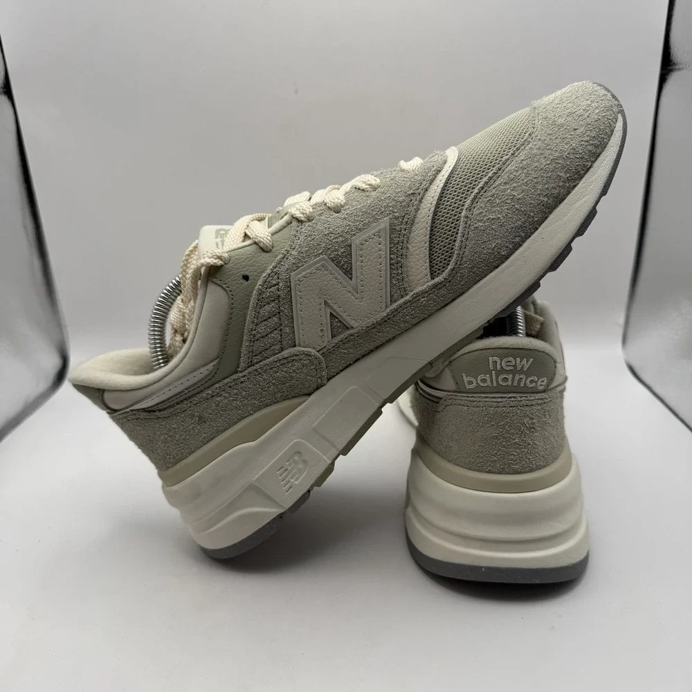 New Balance Men's 997R Casual Size 8 Green Beige |U997REF| Sneaker Shoe